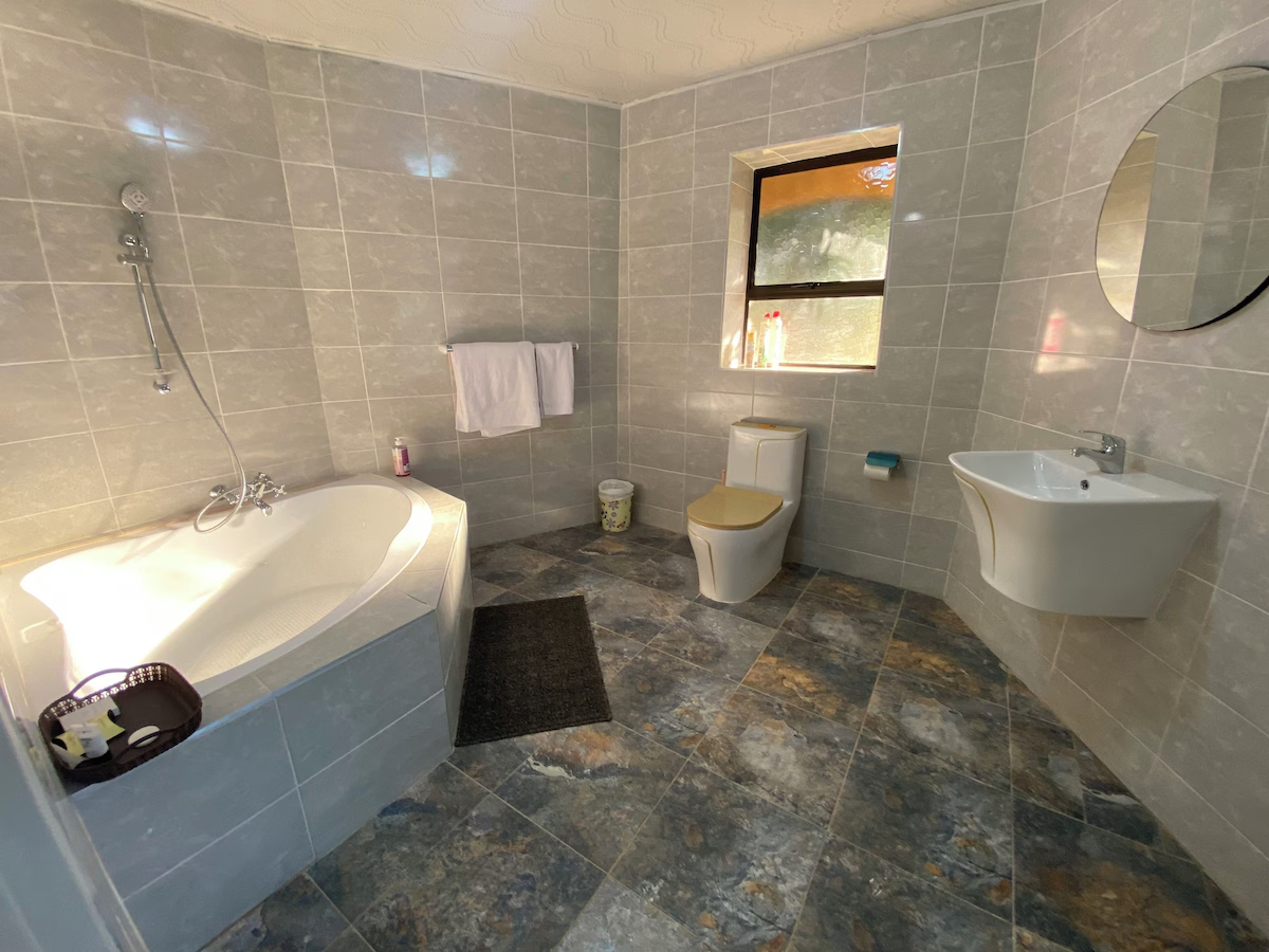 Bathroom with modern fixtures