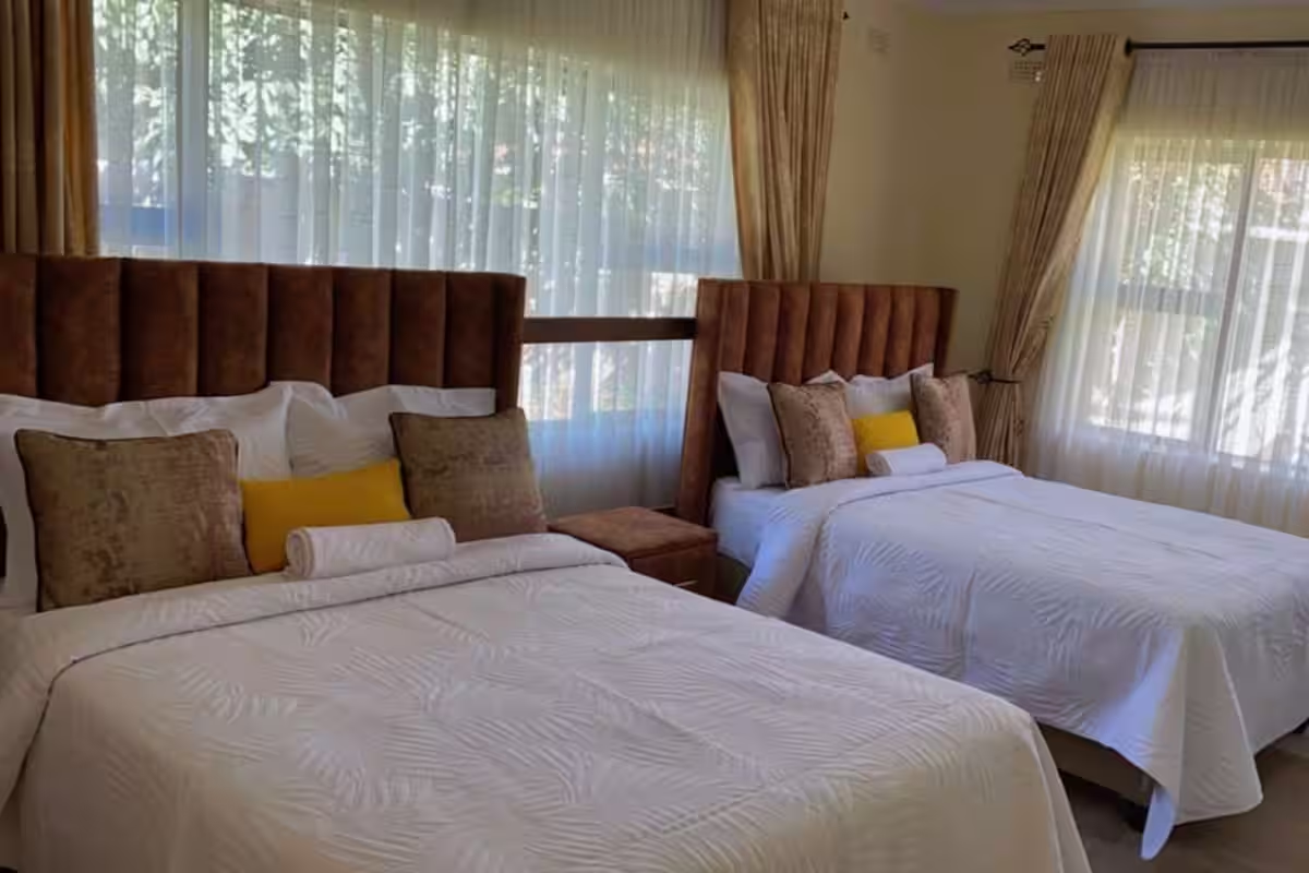 Standard Double Room — image 2
